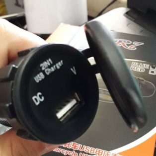 Charger Hp 12Volt (Aki) + Voltmeter